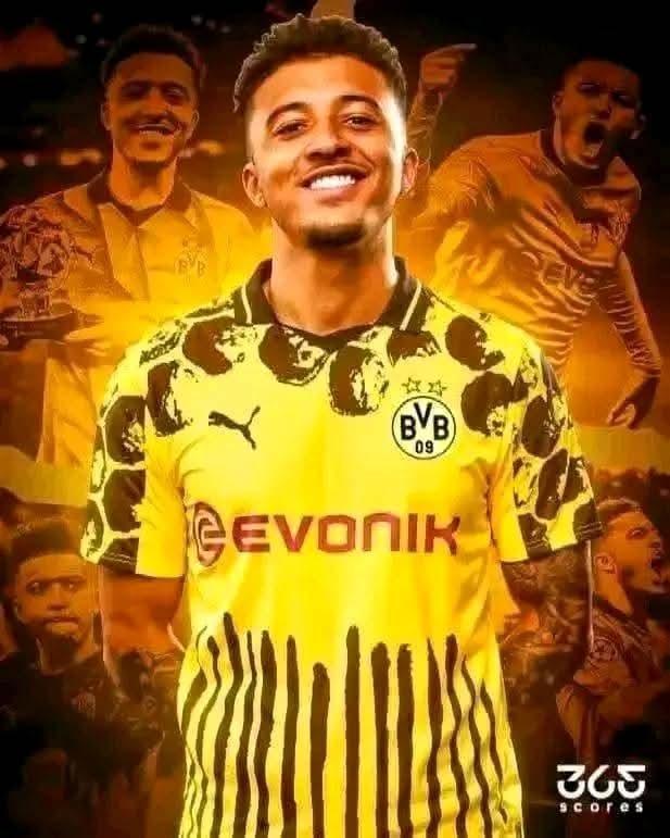 Borussia Dortmund hat laut Transferexperte Fabrizio Romano offiziell die Rückkehr des englischen Superstars Jadon Sancho von Manchester United für eine Ablösesumme von 17 Millionen Euro bestätigt. Der Offensivspieler, der bereits zuvor beim BVB für Furore sorgte, unterzeichnete einen Vierjahresvertrag und will nun erneut in Schwarz-Gelb an seine früheren Erfolge anknüpfen und die Bundesliga bereichern.