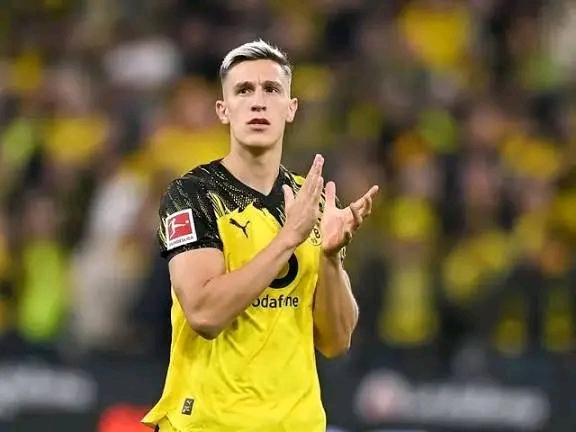 NEUIGKEITEN ÜBER TRANSFERS NACH LIVERPOOL: DIE REDS HABEN „POSITIVE“ VERHANDLUNGEN GEFÜHRT, UM EINEN STAR VON BORUSSIA DORTMUND AN DIE ANFIELD ROAD ZU HOLEN