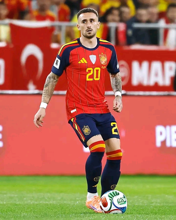 Aleix Garcia lieferte eine herausragende Leistung ab, als Spanien sich in einem packenden 2:2-Unentschieden gegen die Türkei behauptete – ein Ergebnis, das ihnen offiziell die Qualifikation für die kommende Weltmeisterschaft sicherte. Mit Ruhe, Kreativität und Führungsstärke im Mittelfeld spielte Garcia eine entscheidende Rolle, führte Spanien durch angespannten Phasen und stellte den benötigten Punkt sicher. Das Spiel unterstrich Spaniens Widerstandskraft und Garcias wachsenden Einfluss im Nationalteam – ein bedeutender Meilenstein auf dem Weg zur Weltbühne.
